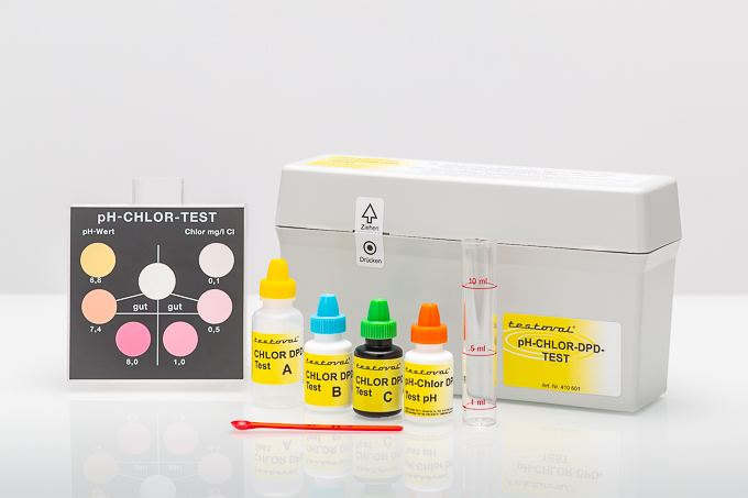 Testoval pH-Chlor DPD Testbesteck Testoval pH-Chlor DPD Testbesteck, Farbvergleichsgerät mit Reagenzien für pH- und Chlormessung