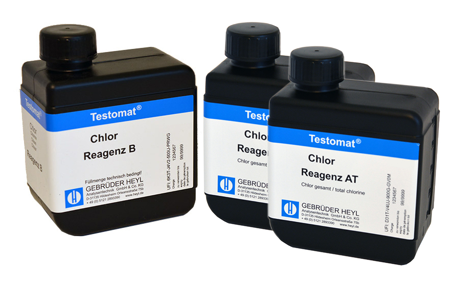 Testomat® LAB CL Chlor Reagenzsatz T (gesamt Chlor) 2 x 500 ml AT, 1 x 400 ml B Testomat LAB CL Chlor Reagenzsatz T, drei Laborflaschen mit Etiketten zur Chlor-Gesamtmessung